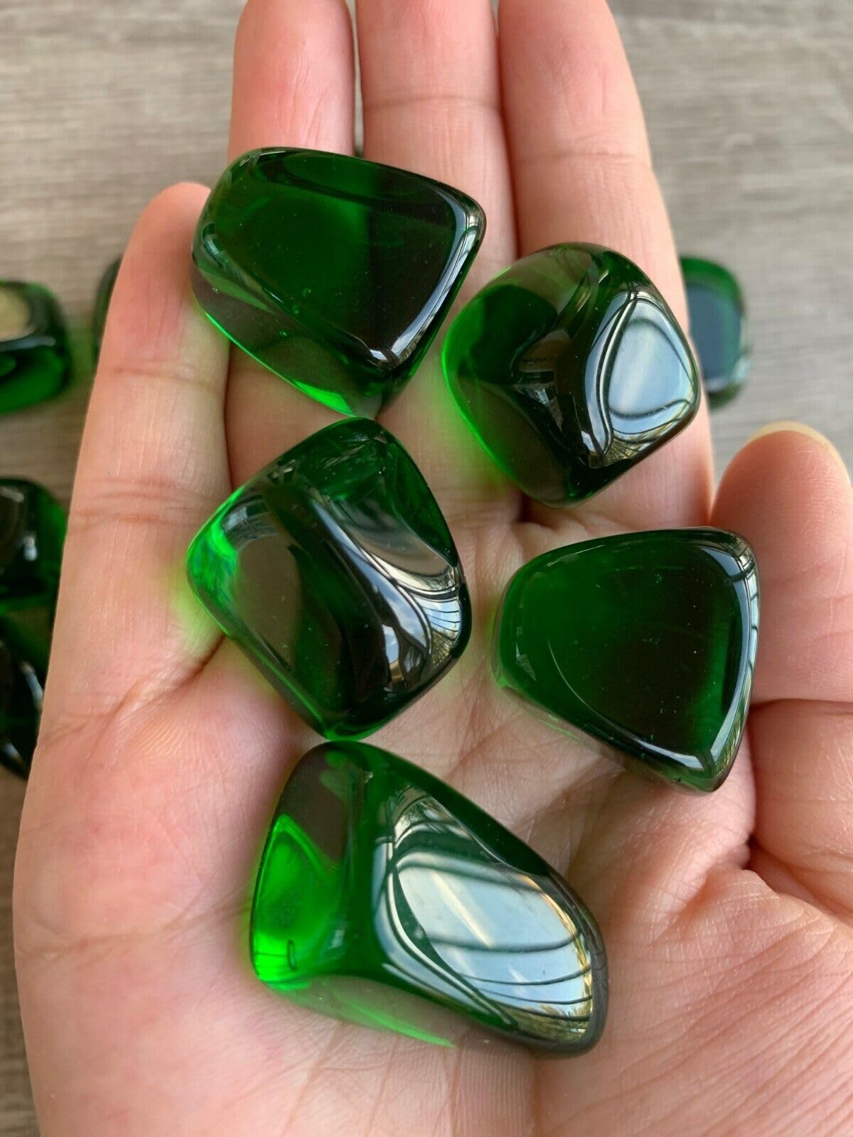 GAF TREASURES obsidiana verde - piedras pulidas para meditación y conexión espiritual.
