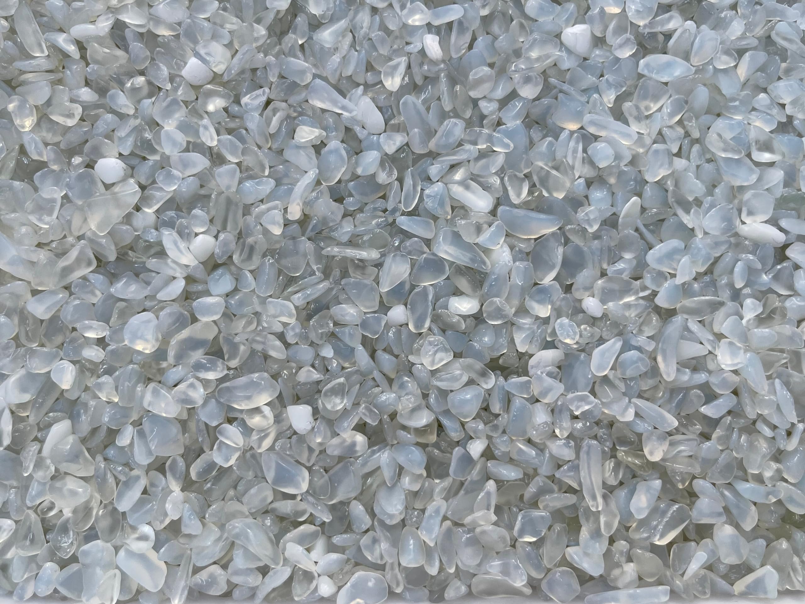GAF TREASURES Opalita: chips sin perforar para mosaicos y arte
