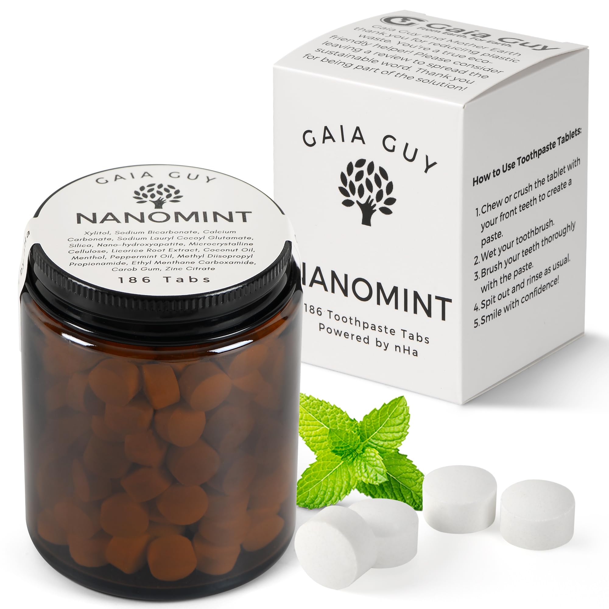 Gaia Guy NanoMint: detalle de tabletas dentales en frasco de vidrio