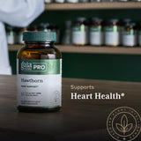 Gaia Herbs Pro espino alvar, finca regenerativa que respalda ingredientes sostenibles.