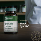 Gaia Herbs PRO Somni-Mint: hojas de melisa que favorecen la relajación natural.