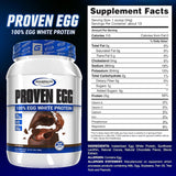 Gaspari Proven proteína clara de huevo dosis sobre cuchara para batidos rápidos.