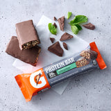 Barra Gatorade proteina de suero textura crujiente al morder
