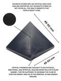 GEMSCITE pirámide shungite, bolsa de terciopelo incluida, regalo perfecto para quien valora la artesanía.