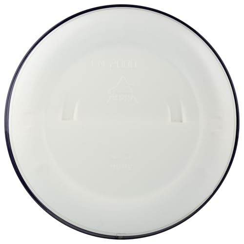Vaso con proteína vegetal de Genceutic Naturals lista para mezclar.