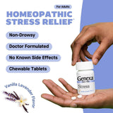 Genexa Stress Relief: tabletas en mano para alivio suave.