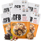 Bocado proteico de The GFB con avellana y chocolate amargo, snack crujiente.