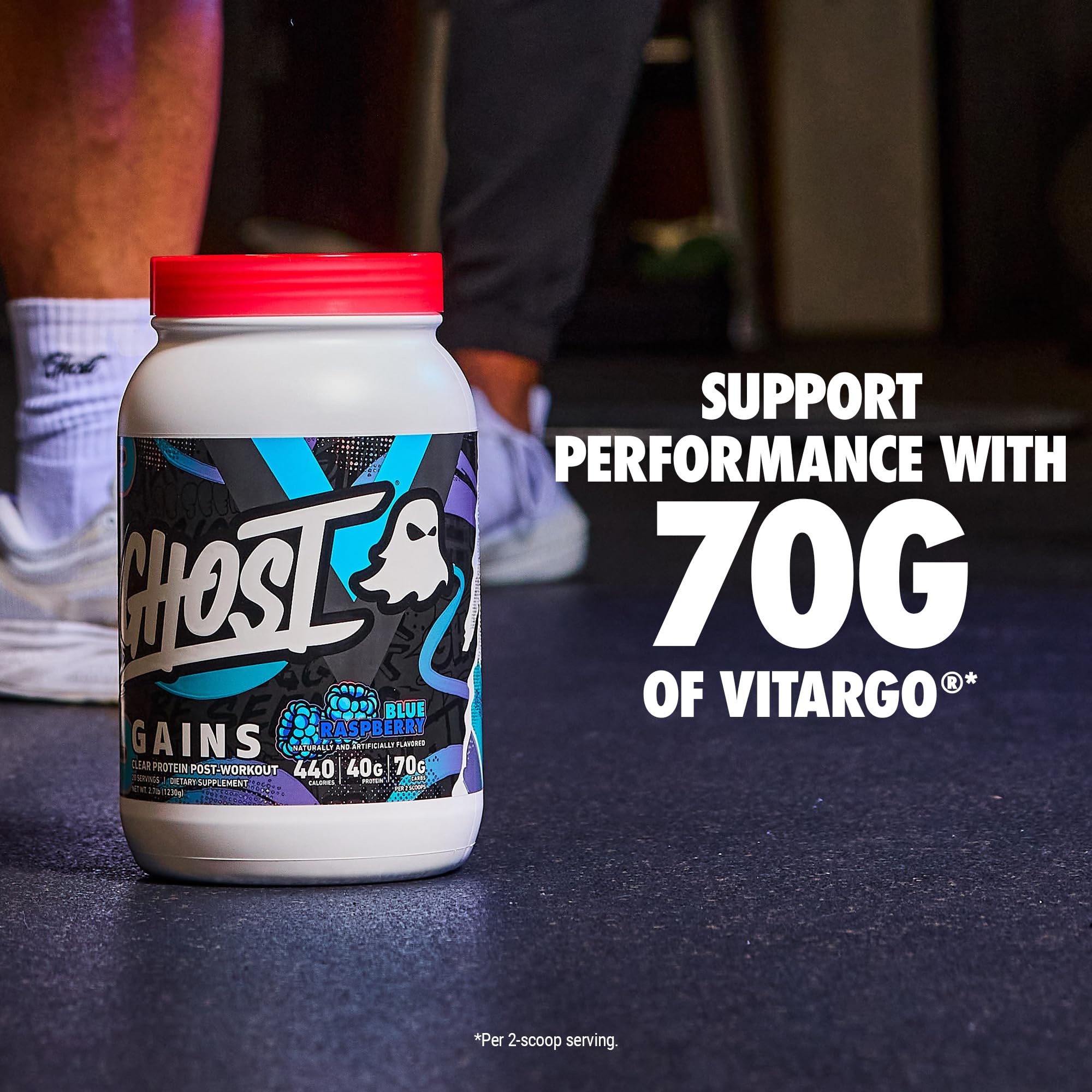 Escena de gimnasio mostrando Ghost Clear Gains como complemento posentrenamiento