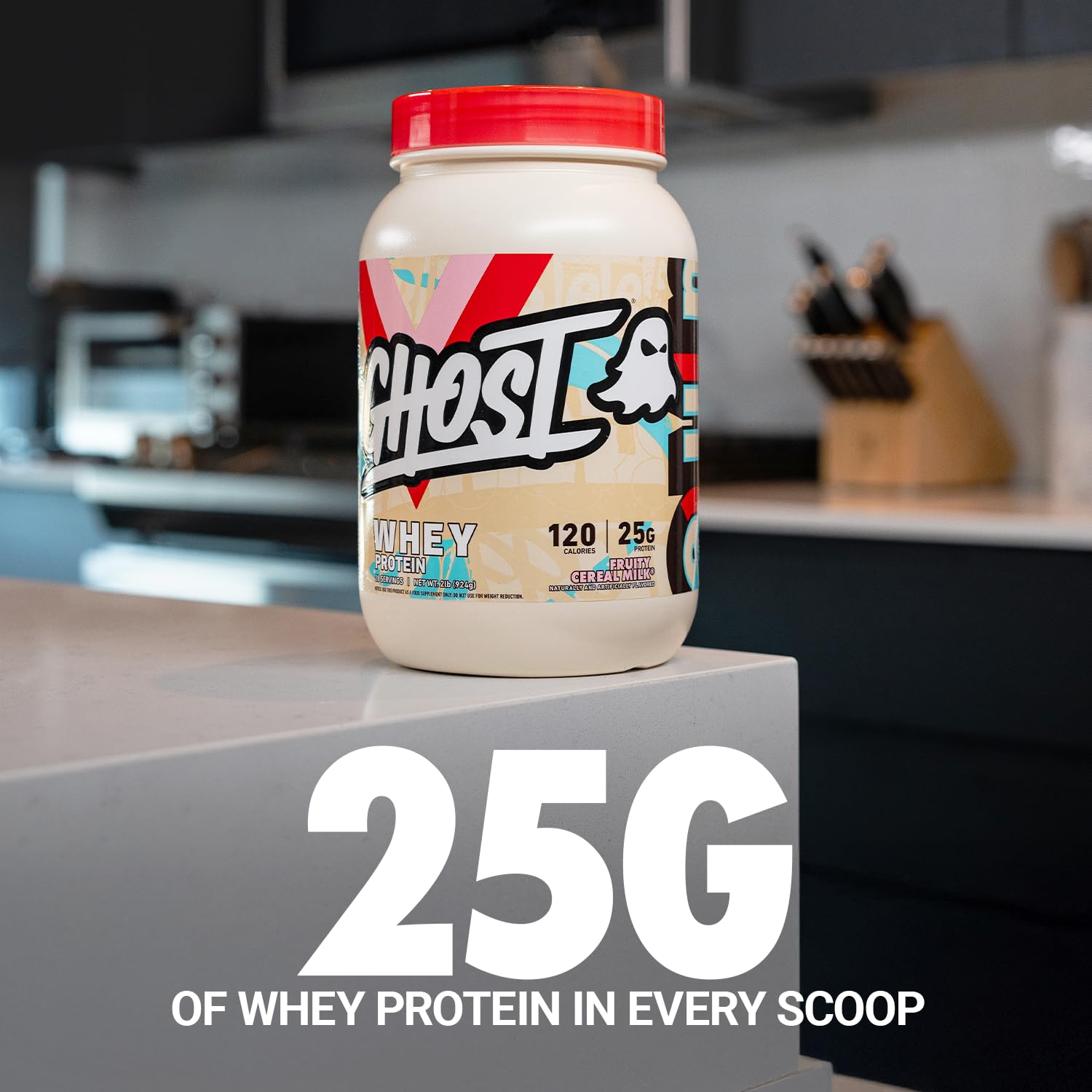 GHOST Whey Fruity Cereal Milk, batido en vaso, textura cremosa y sabor memorable