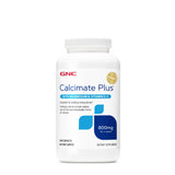 GNC Calcimate Plus 800 mg, botella frontal, apoyo para huesos fuertes y absorción de calcio.