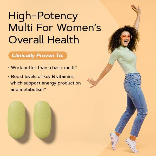 GNC Mujeres Energía y Metabolismo, envase junto a una taza de café para despertar.