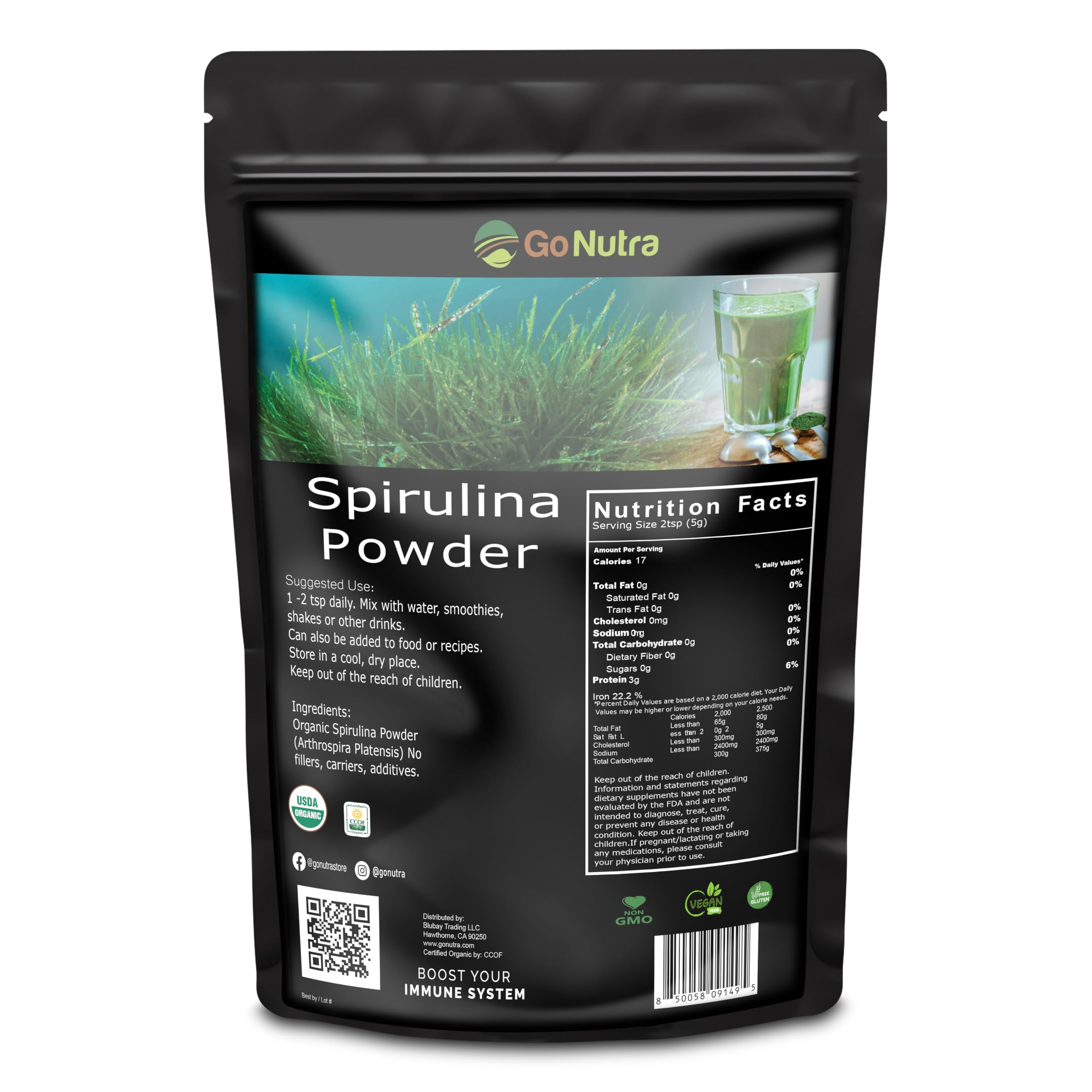 Go Nutra Spirulina en polvo en bote para añadir proteína y antioxidantes.