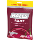 Etiqueta de HALLS sin azúcar con información clara de sabor cereza negra.