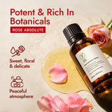 Difusor con aceite de rosa H'ana liberando aroma relajante.