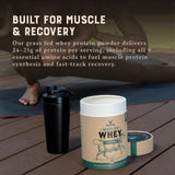 Heart & Soil proteína whey concentrada, envase de 2lb para reservas de proteína.
