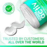 Masaje suave de la crema refrescante HEMPACTIV para tensiones diarias.