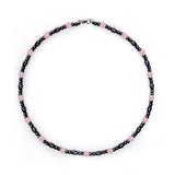 Colgante Hion con hematita, primer plano, ideal para uso diario y sensación de equilibrio.