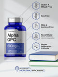 Cápsulas de Horbaach Alpha GPC 600 mg en mano para uso diario.