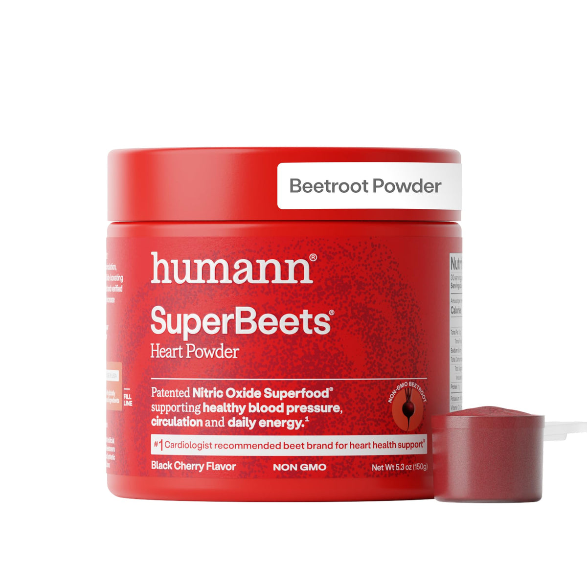 Humann SuperBeets, botella vertiendo polvo para una mezcla rápida durante el entrenamiento.