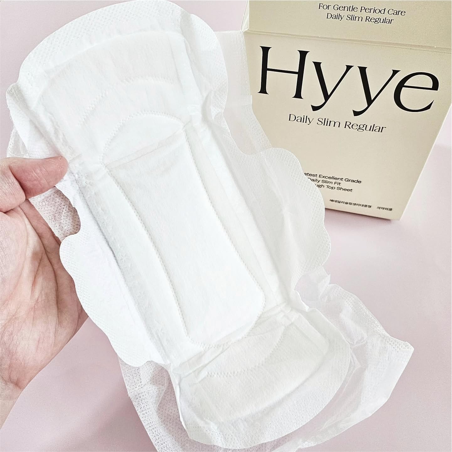 Hyye uso diario y nocturno gracias a su absorción.