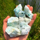 Zenkeeper chrysocolla cruda, trozo grande: ideal para meditación y equilibrio emocional.