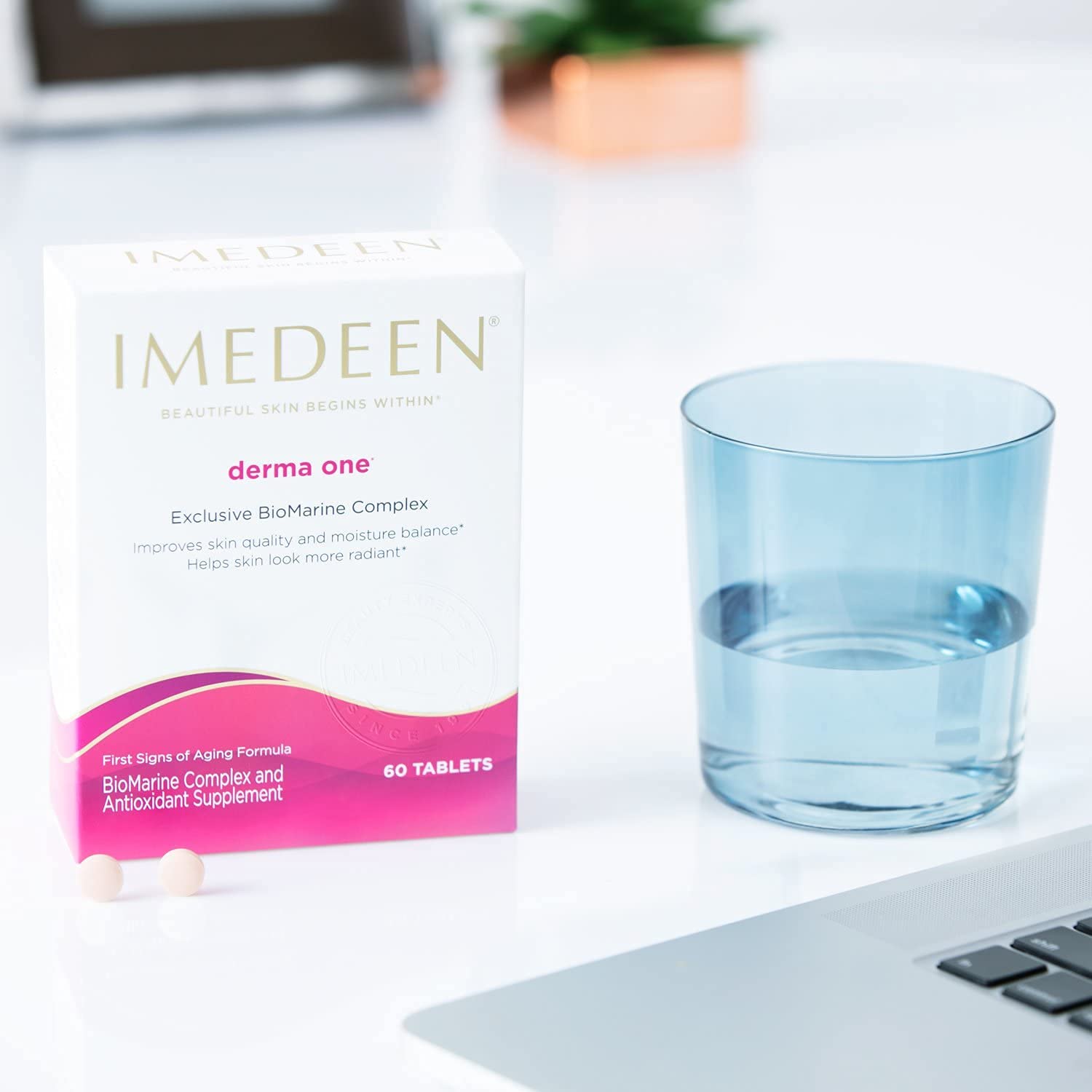 Imedeen Derma One, caja de empaque, presentación lista para la rutina diaria.