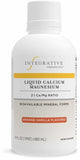 Integrative Therapeutics calcio magnesio líquido 2:1, botella lista para tomar diariamente.