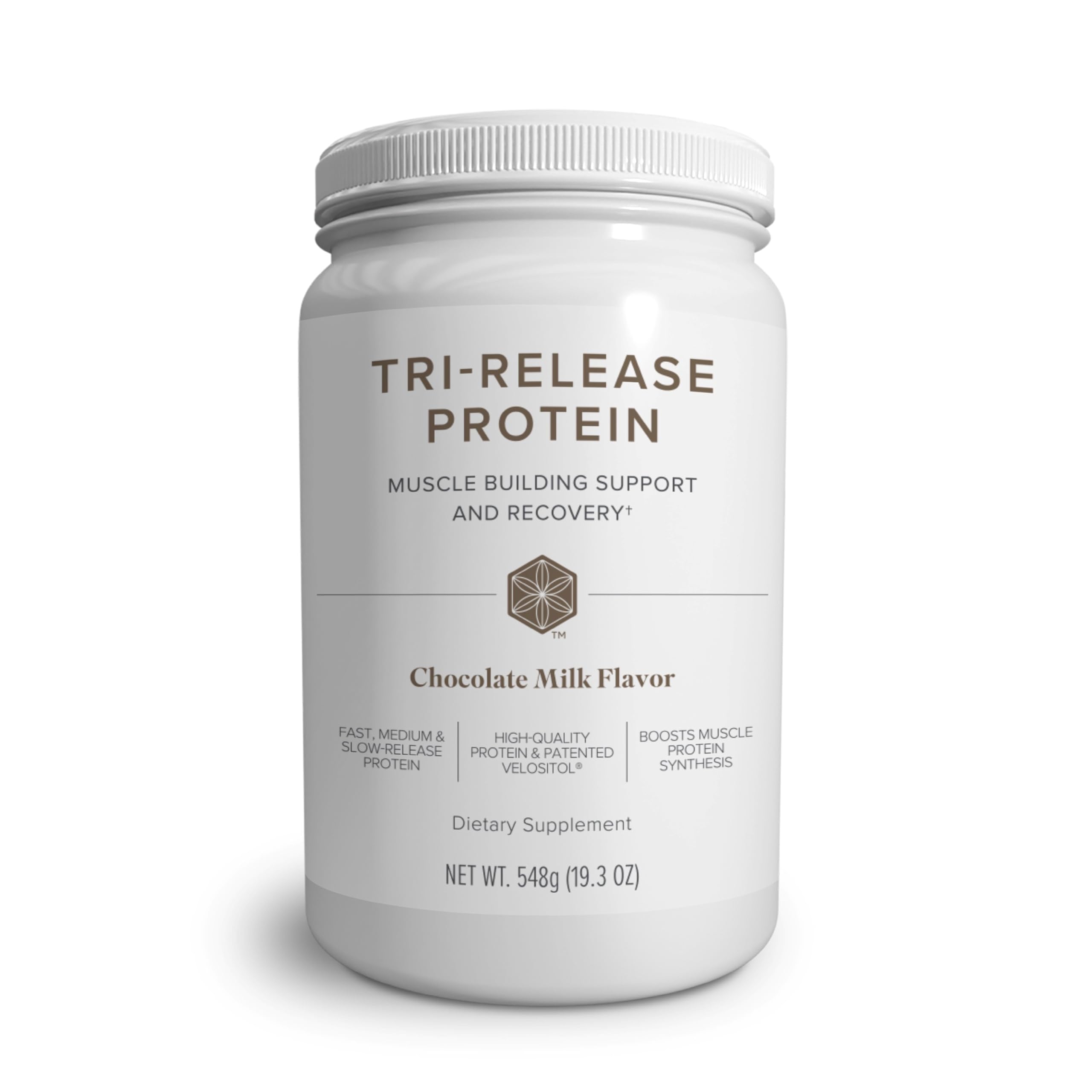 Isagenix Tri-Release Protein en envase chocolate con leche, ideal para recuperación post-entrenamiento.