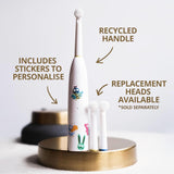 Jack N' Jill Buzzy Brush empaque práctico para regalo o uso en casa.