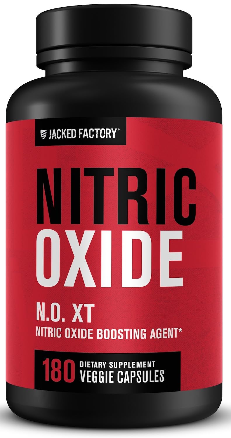 Jacked Factory N.O. XT cápsulas en primer plano para mejorar la resistencia durante el entrenamiento.