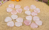 JIC Gem: Corazón de cuarzo rosa para decoración y bienestar emocional.
