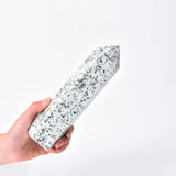 JIC Gem obelisco balmatín cristal: punto focal para armonía y claridad mental.