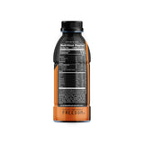 Verter Jocko Fuel Hydrate en un vaso muestra su color cítrico y refrescante.