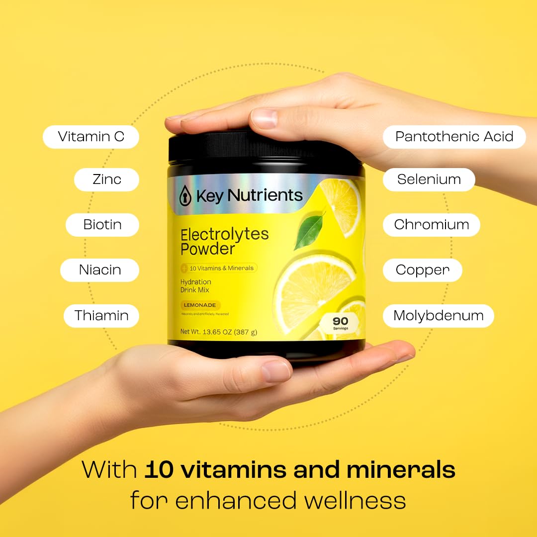 KEY NUTRIENTS vaso agua fría con limón
