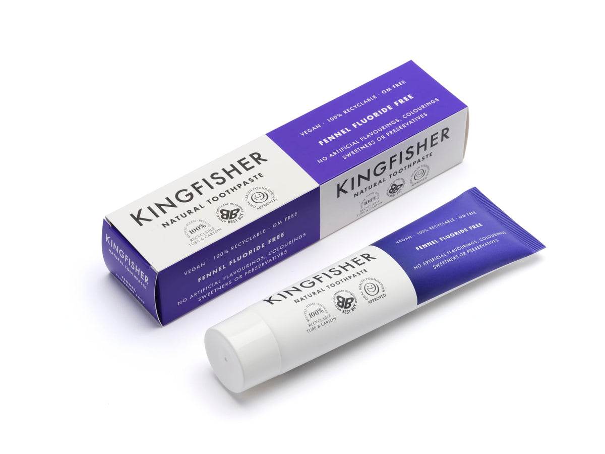 Kingfisher Pasta de Dientes Natural de Hinojo en paquete de 4, listo para uso diario.