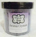 La-Tee-Da Ooh La Lamp con cristales de aroma lavanda para un ambiente relajante.