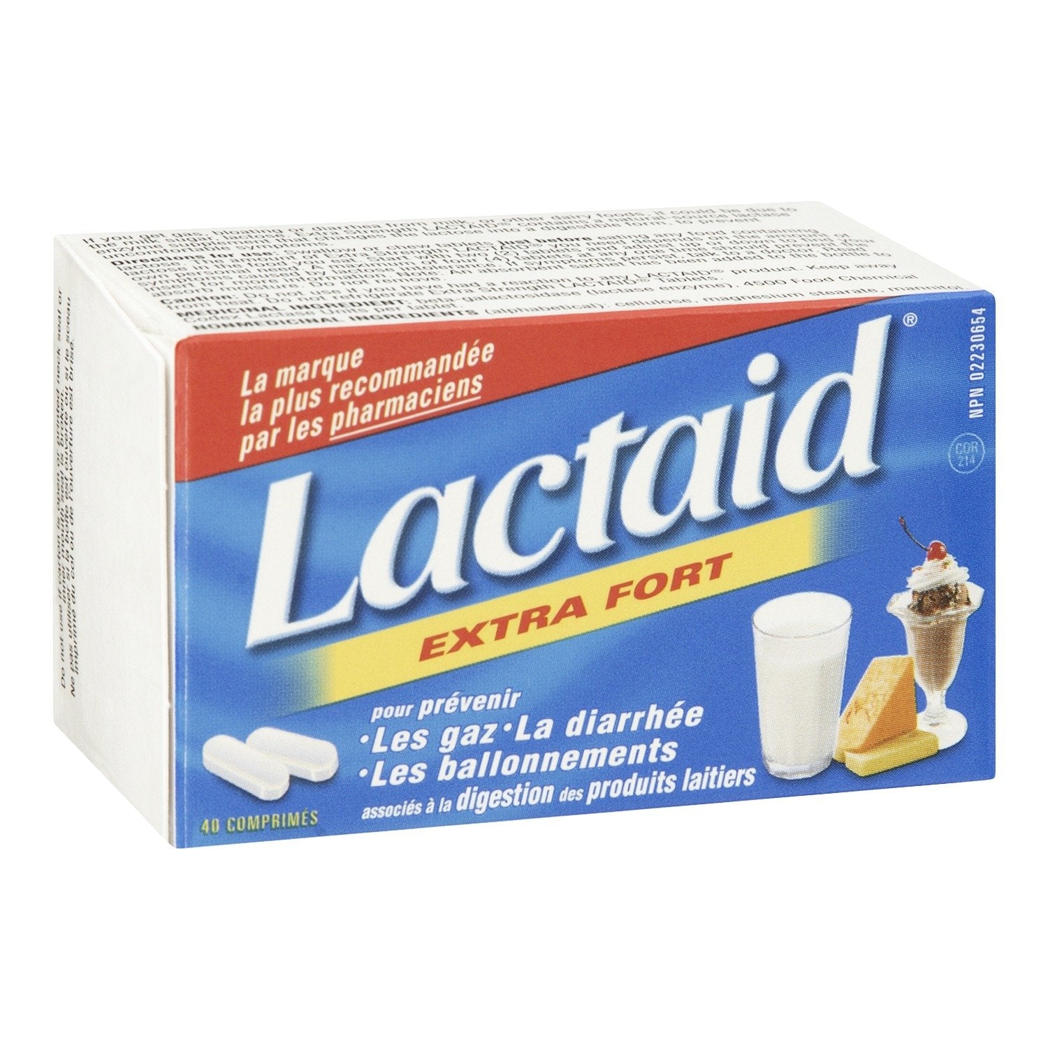 Lactaid Fuerza Extra, mano sosteniendo la tableta masticable, uso en movimiento.