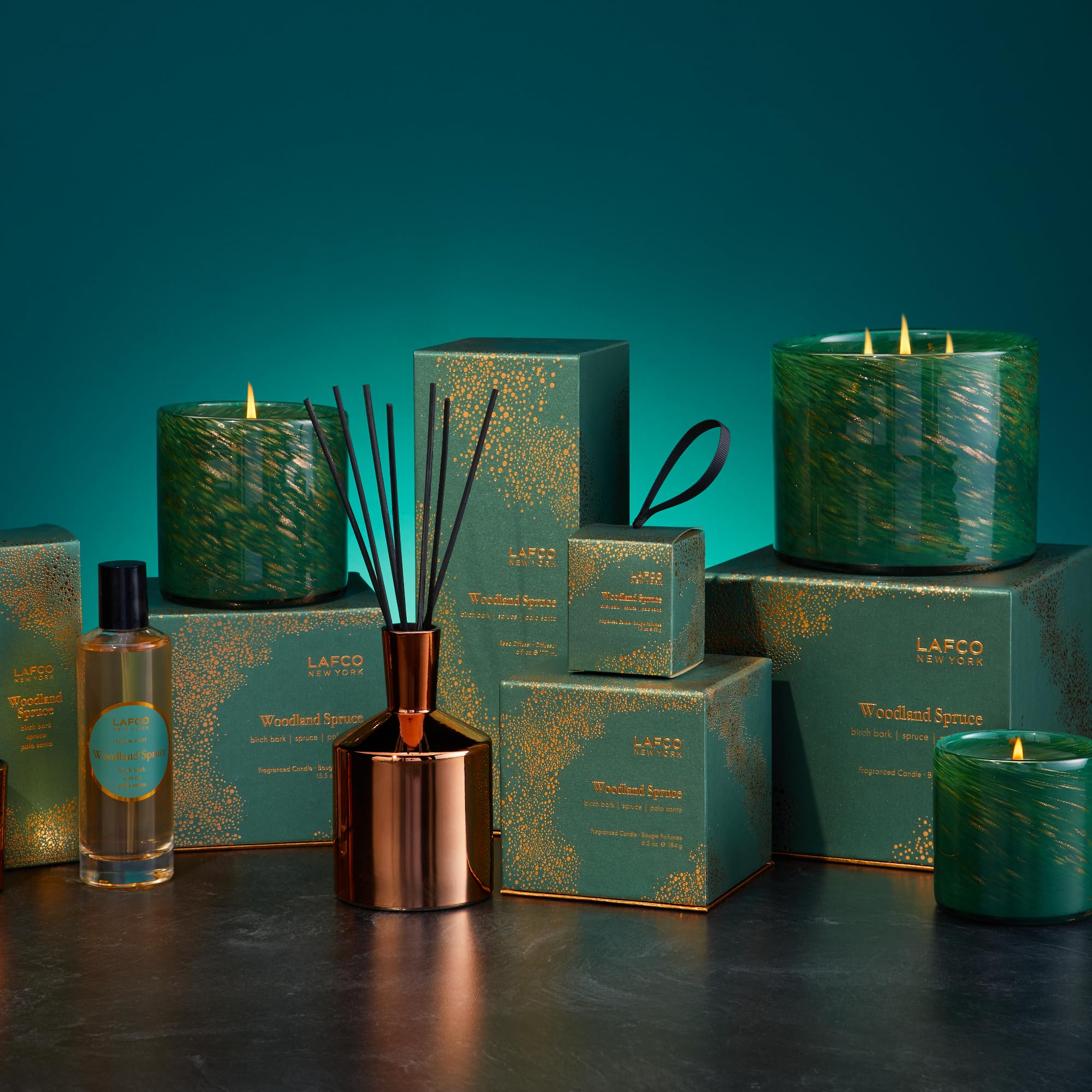 Empaque de vidrio para uso decorativo tras la vela LAFCO New York.