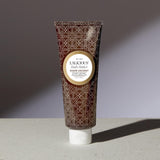 La fragancia tropical de LaLicious Sugar Coconut perfuma la piel y eleva la experiencia de cuidado diario.