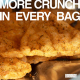 Legendary Foods Zesty Ranch chips, primer plano de chips aireados sin freír