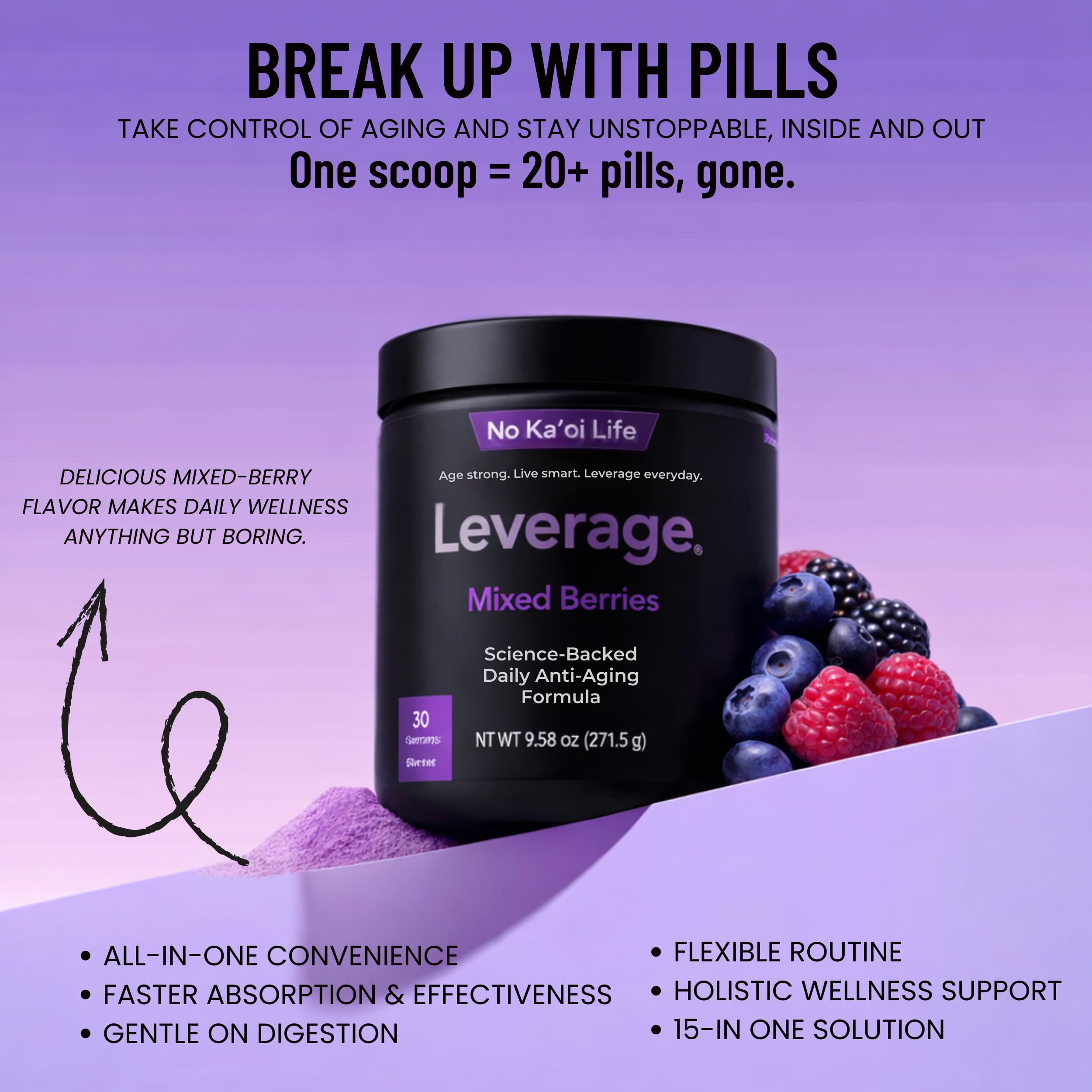 Leverage polvo sabor-frutos rojos en vaso, listo para beber.
