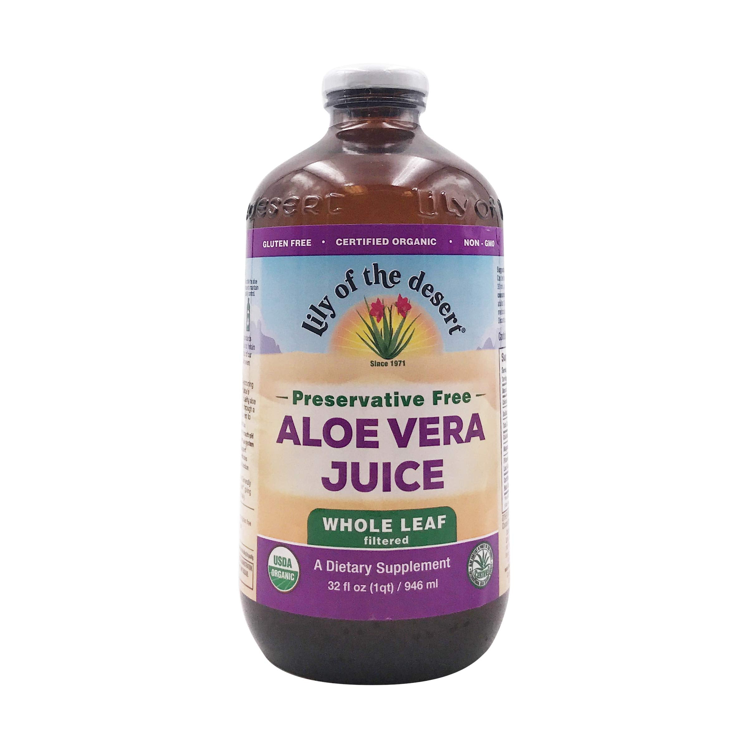 Lily Of The Desert Aloe Vera Juice con hoja entera en botella para hidratación diaria