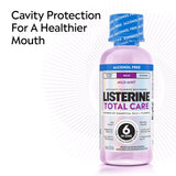 Uso diario matutino y nocturno con Listerine Total Care sin alcohol.
