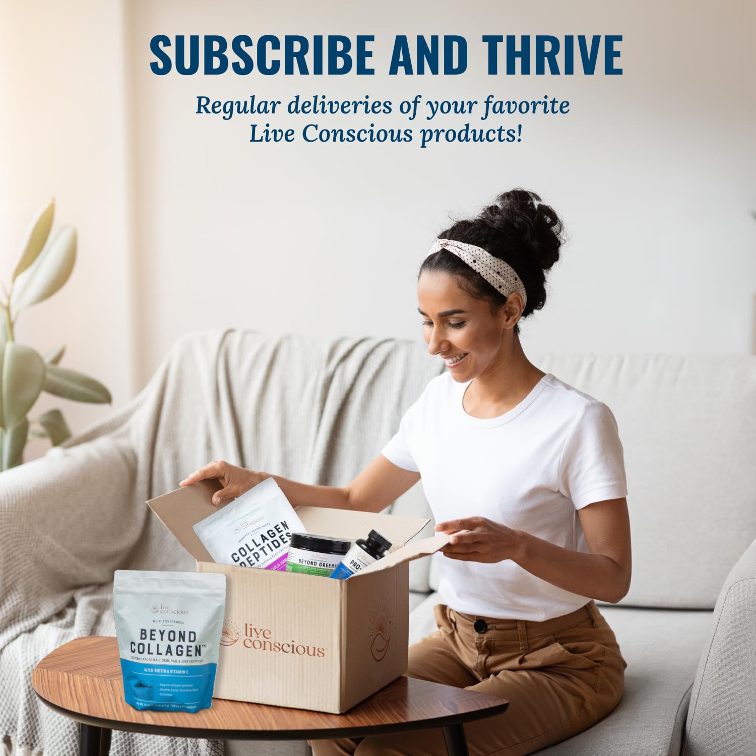 Live Conscious Colostrum polvo; estante con envase práctico.