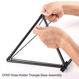 LONYEON CPAP Hose Holder se coloca bajo colchón para mayor estabilidad.