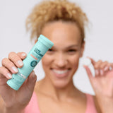 Producto en estantería sugiere una solución práctica para fatiga ligera.