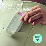 Luna Daily Body Cleansing Spray aplicado en el cuerpo para limpieza diaria