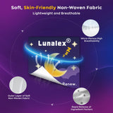 Aplicación de parches Lunalex en el cuello para comodidad discreta.