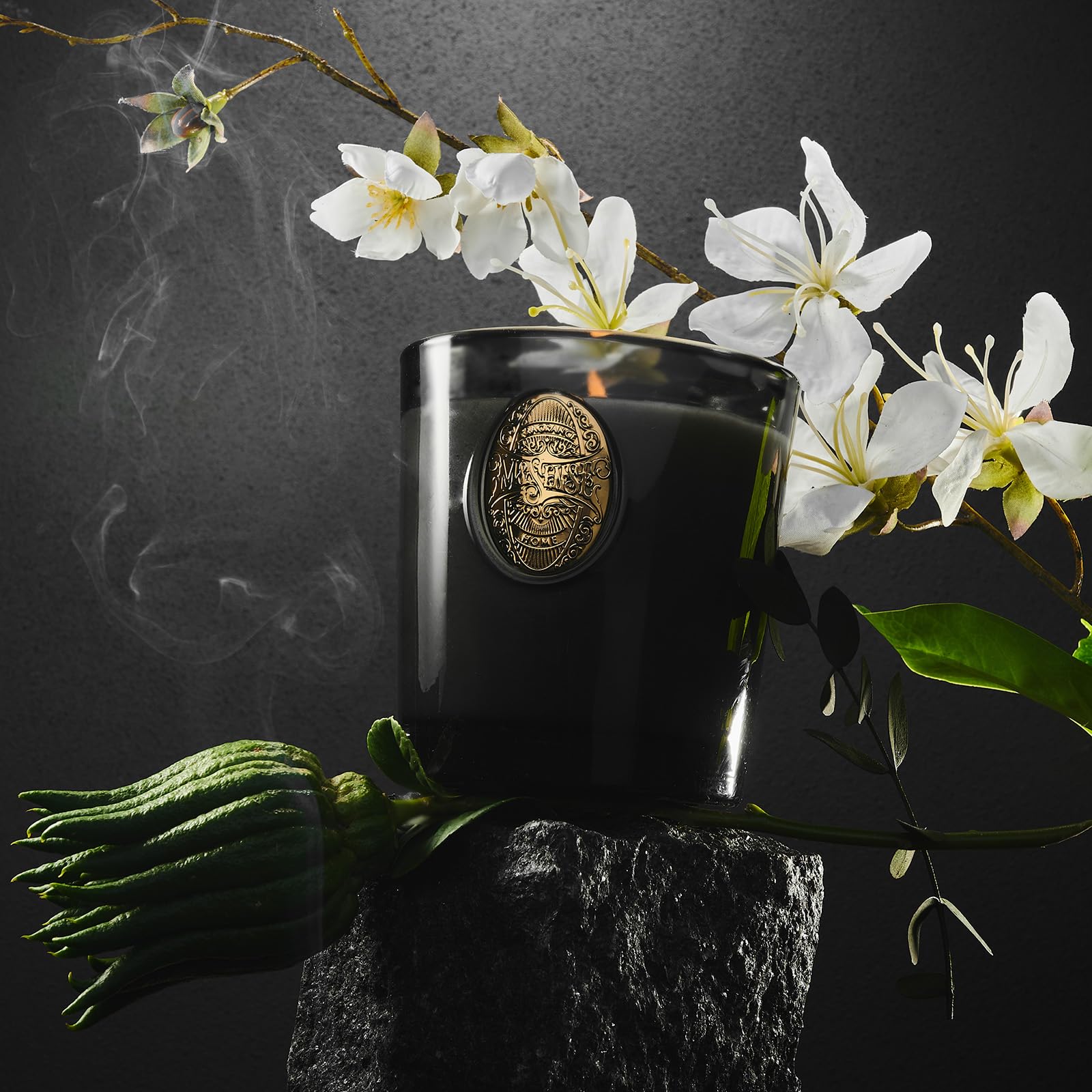 Vaso reutilizable de M&SENSE con toque práctico y sostenible.