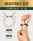 Muñeca con pulsera MagnetRX, tamaño ajustable para comodidad diaria.